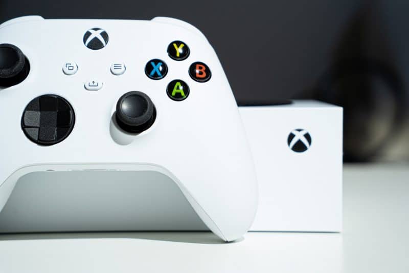 White Xbox Controller